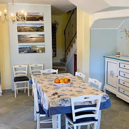 Sa Villarose By La Via Del Mare Viaggi E Vacanze * Вилласимиус