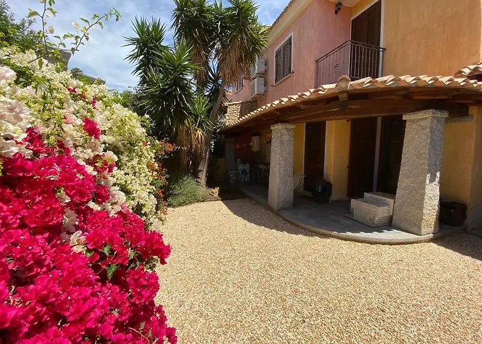 Дом отдыха Sa Villarose By La Via Del Mare Viaggi E Vacanze